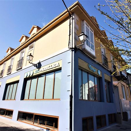וילאגרסיה דה ארוסה Hotel Vilagarcia מראה חיצוני תמונה