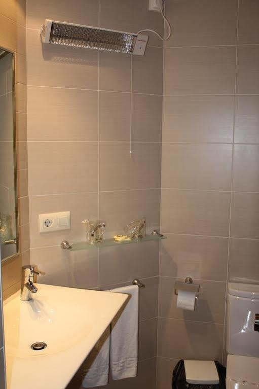 וילאגרסיה דה ארוסה Hotel Vilagarcia מראה חיצוני תמונה
