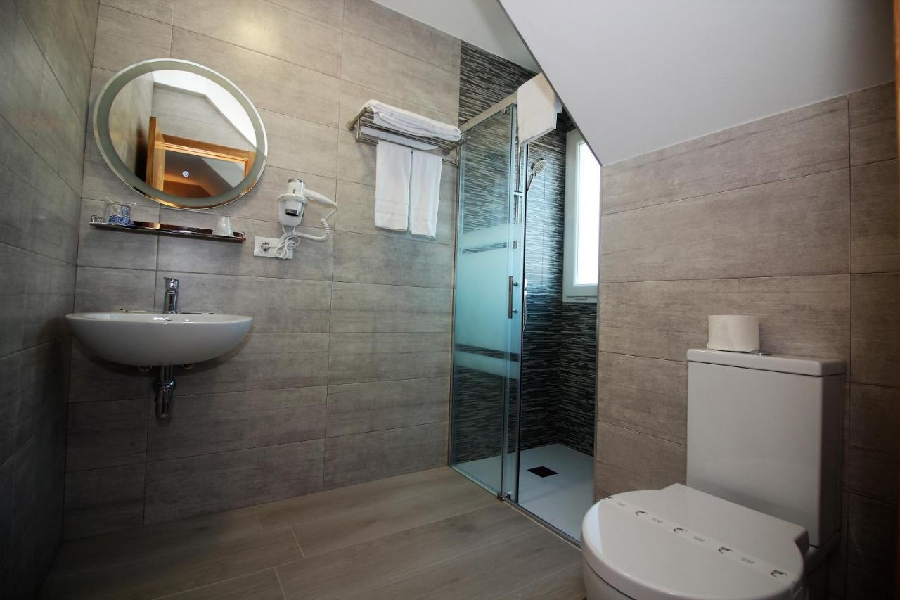 וילאגרסיה דה ארוסה Hotel Vilagarcia מראה חיצוני תמונה
