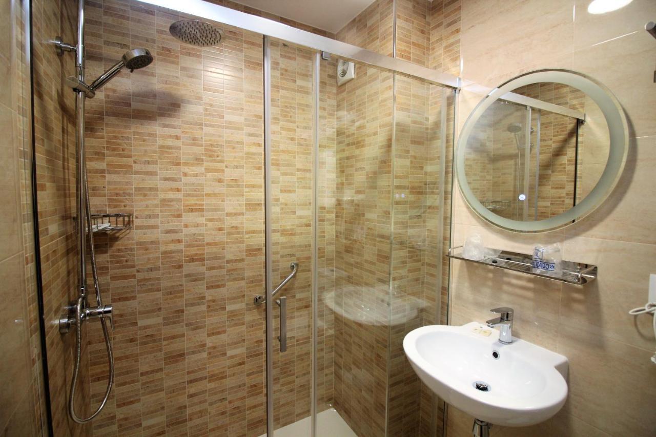וילאגרסיה דה ארוסה Hotel Vilagarcia מראה חיצוני תמונה