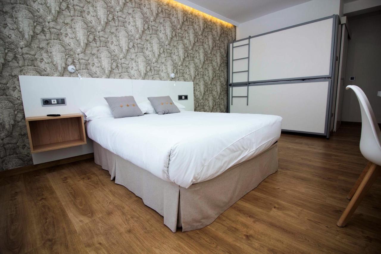 וילאגרסיה דה ארוסה Hotel Vilagarcia מראה חיצוני תמונה